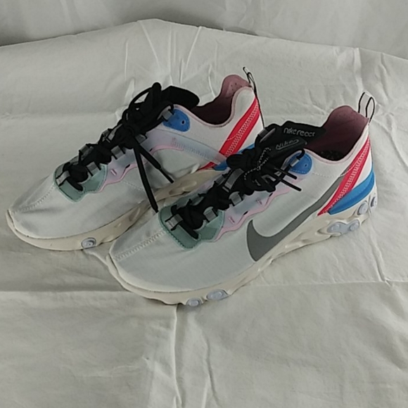 NIKE REACT ELEMENT 55 WMNS - Picture 3 of 8